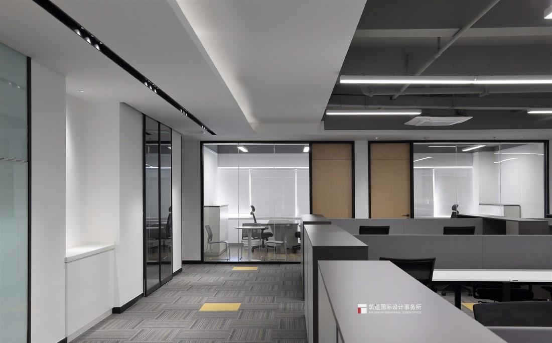 科技与人文共融的办公空间设计-8