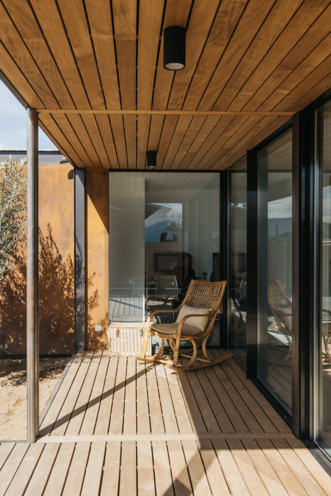 “Tini Montseny” Corten钢模块化小屋丨西班牙巴塞罗那丨“delaVegaCanolasso”建筑工作室-13