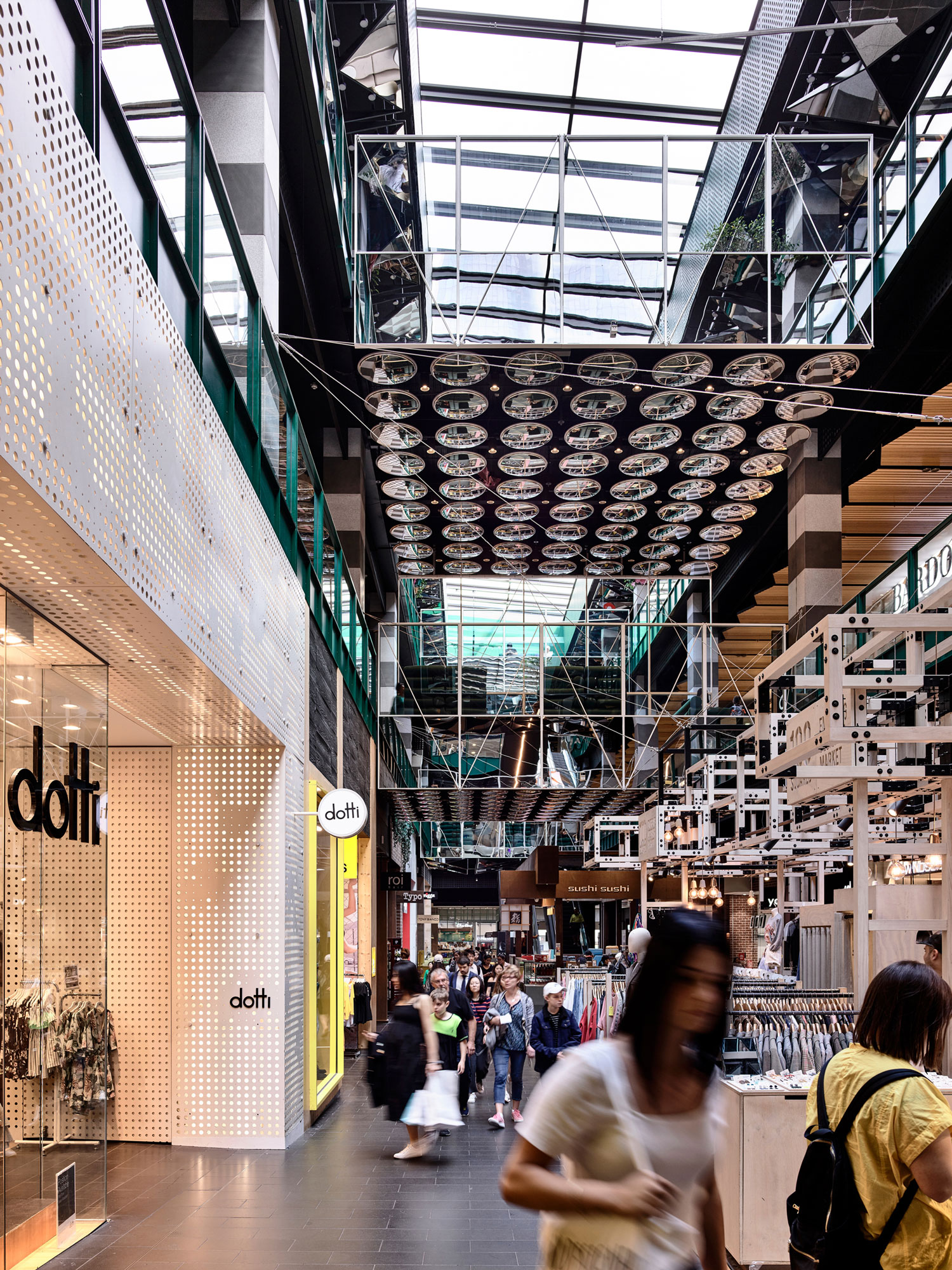 Melbourne Central Arcade - Bridge丨Kennedy Nolan设计-13