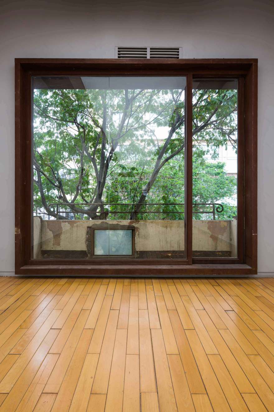 嵌入历史的临时艺术空间-21