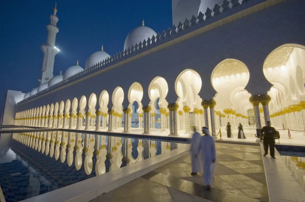 光之艺术,ERCO 照亮世界地标-55