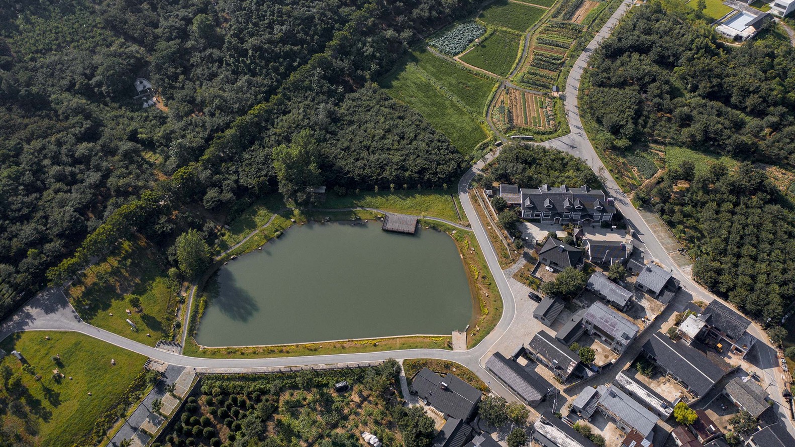 镇江茅山景区陈庄轻木水榭装置丨中国镇江丨东南大学建筑学院韩晓峰设计工作室-7