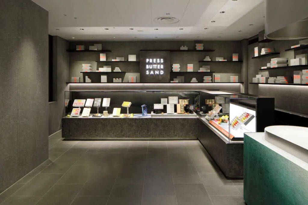 日本 PRESS BUTTER SAND 新日式甜点店设计丨M,M 室谷丞一郎-7