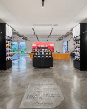 宇宙知识之旅·重庆 GUGA Books 书店设计丨中国重庆丨WT Architects