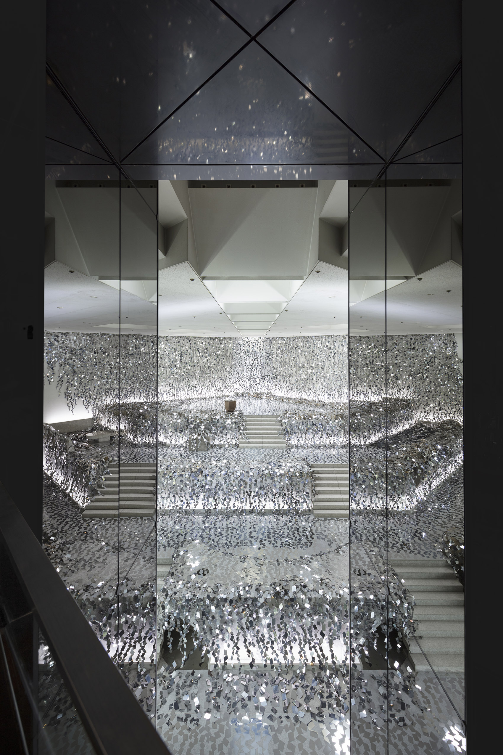 常青藤万花筒,花艺学校的展示空间 / nendo-38