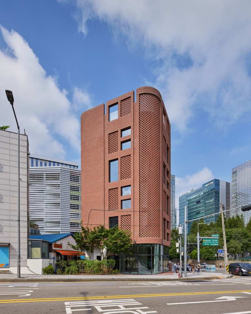 韩国 DADAM 商业和办公楼-10