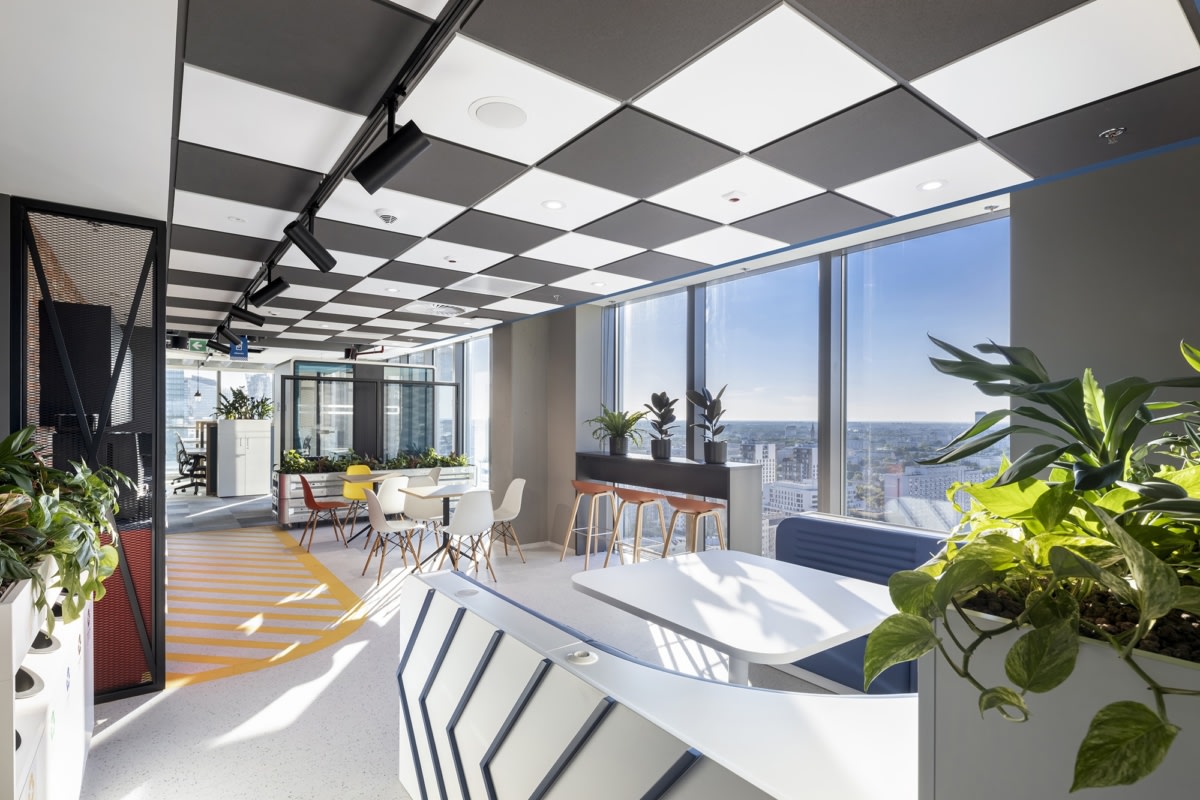 Keyloop Offices 办公空间设计丨波兰华沙丨Massive Design-22