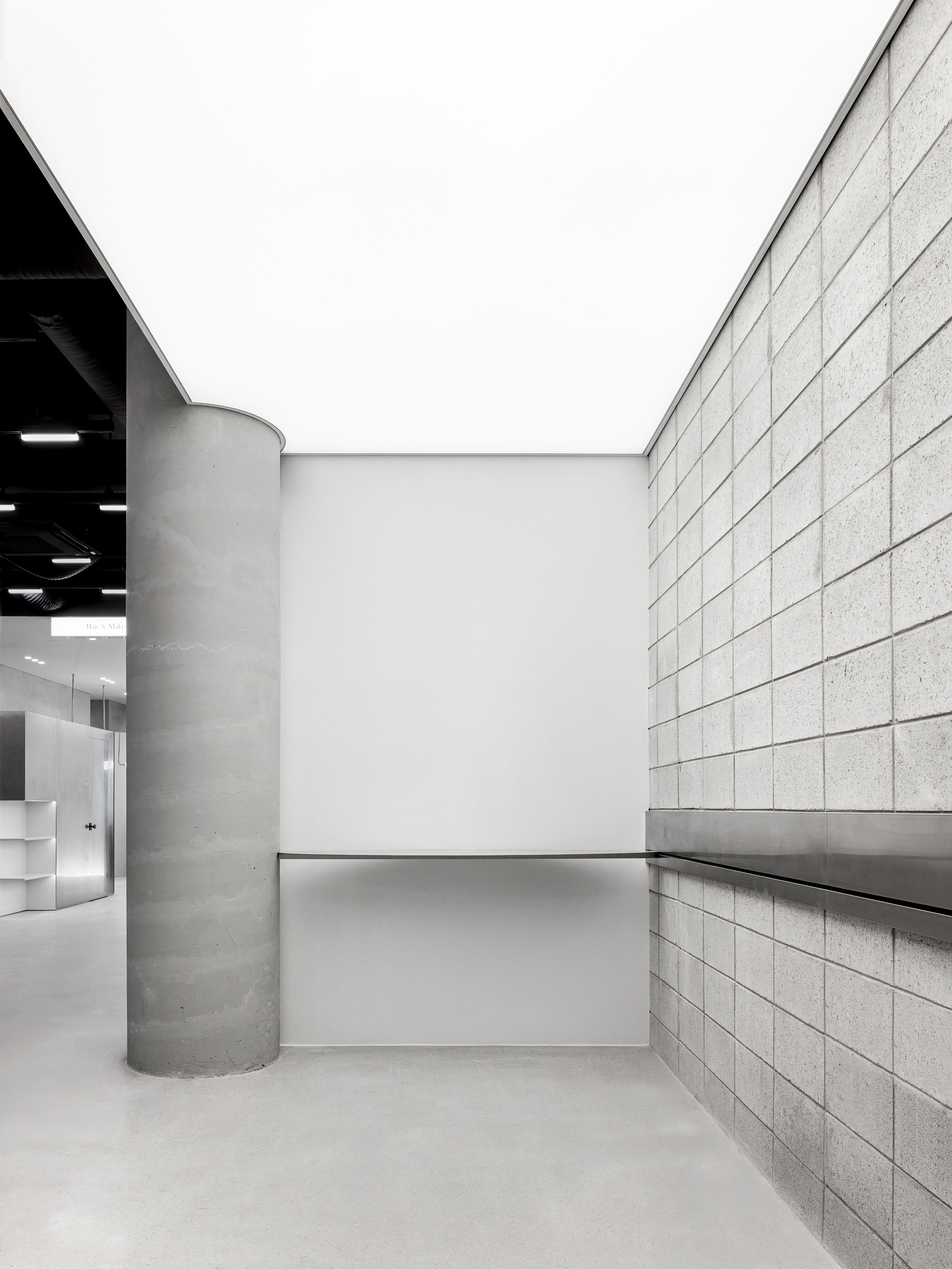 由HE:ARTS、RVMN打造的首尔框架丨韩国首尔-11