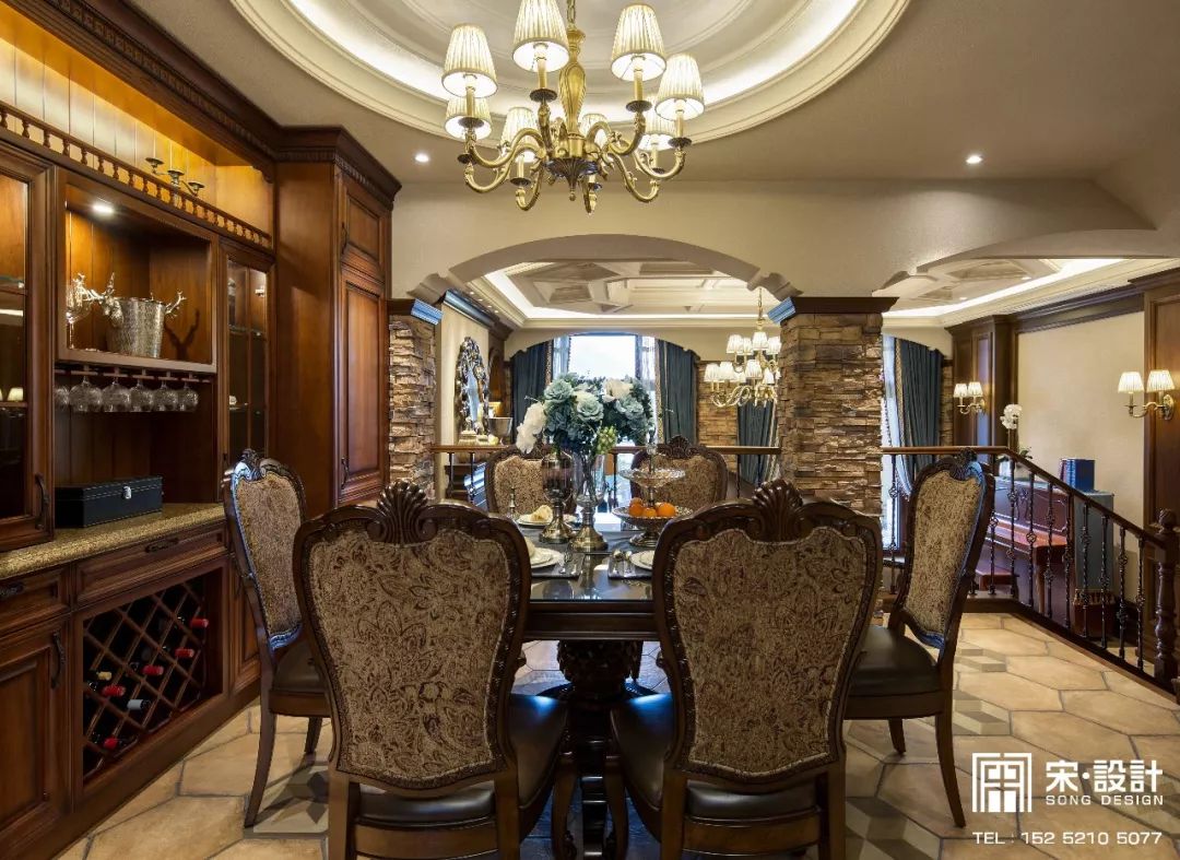 卡梅尔湖畔的复古美式别墅设计-11