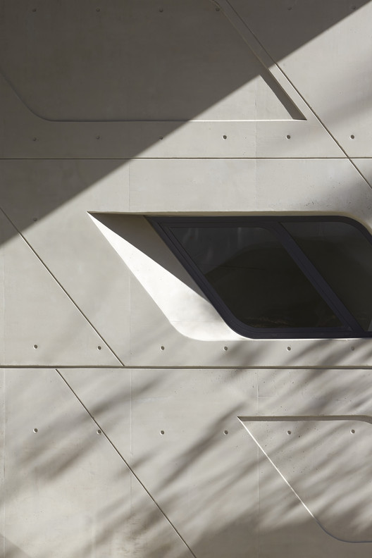 Issam Fares Institute – American University of Beirut  Zaha Hadid Architects-29