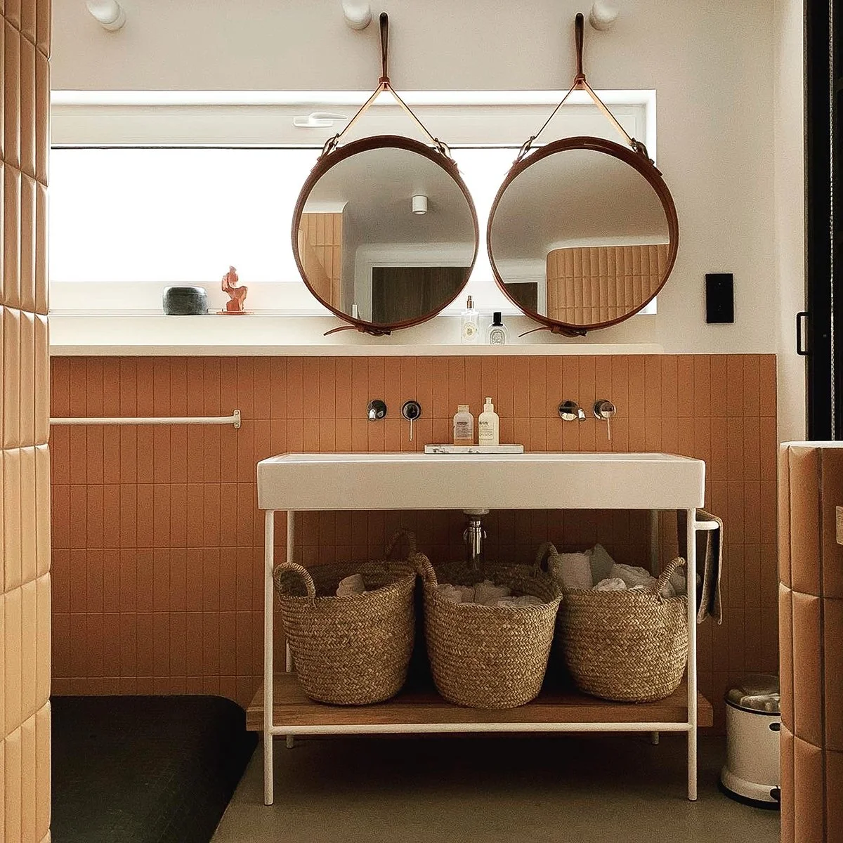 MAISON SAINT-GERMAIN — ANNA GRANT-18