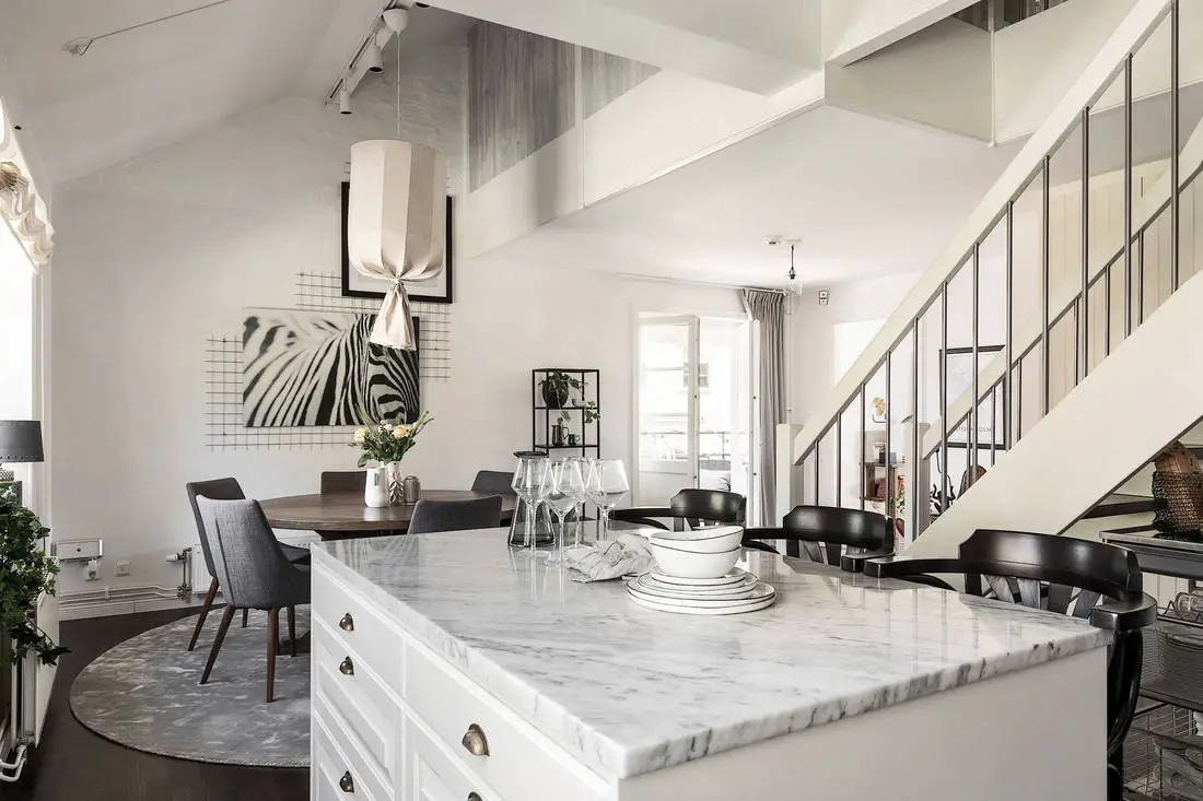 旧楼改造的灰色与白色中性 duplex-7