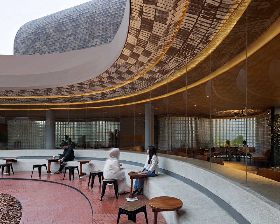 坡地避难所 (SS) 花园丨印度丨RAD+ar-38