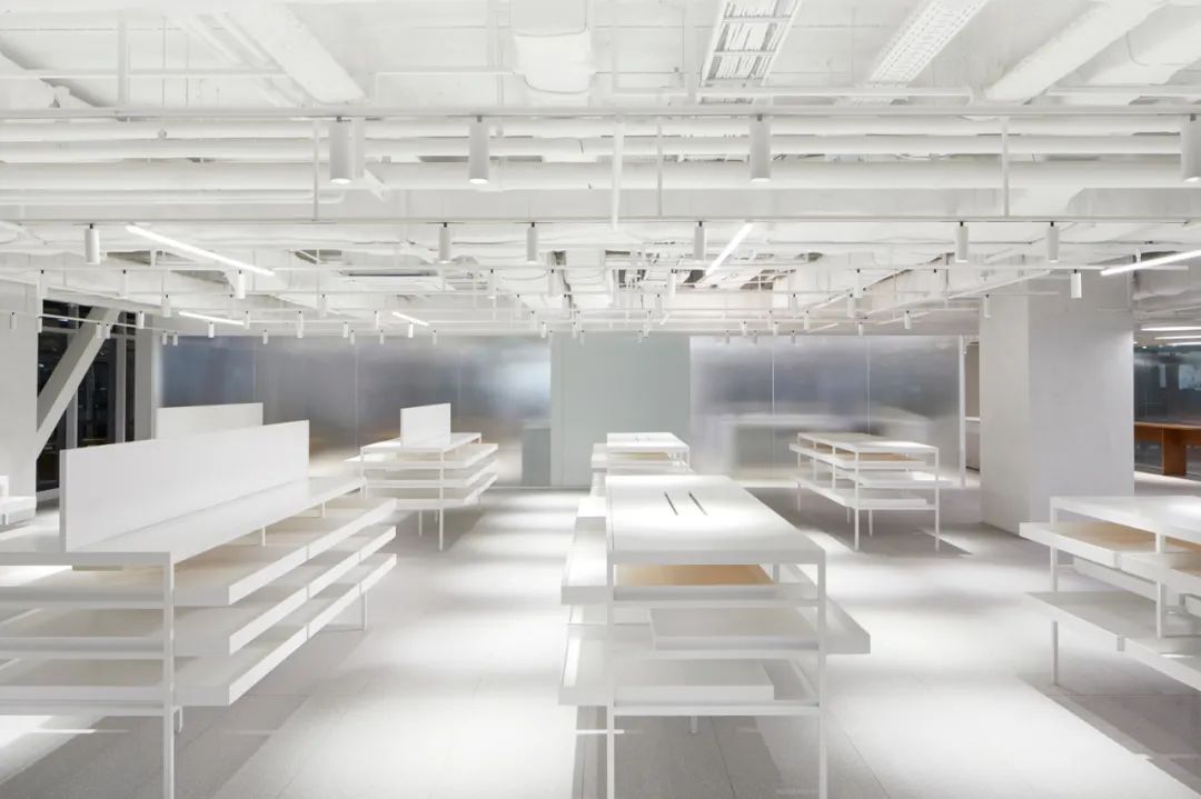 蓝灰调·质感商业空间·IOPE 实验室定制护肤新体验丨韩国-56