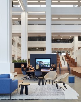 现代活力 | One Southwest Lobby 和 Amenity Spaces 的重生