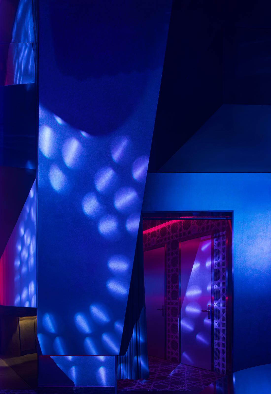 格洛博斯俱乐部丨SALONE DEL SALON|得德设计-54