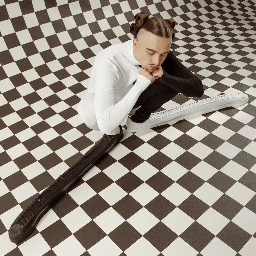 Adidas × Tommy Cash: самые длинные кроссовки в мире-2