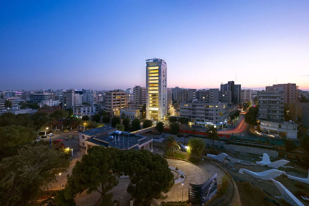 十座充满生命力的建筑 | 传统与现代的完美融合-40