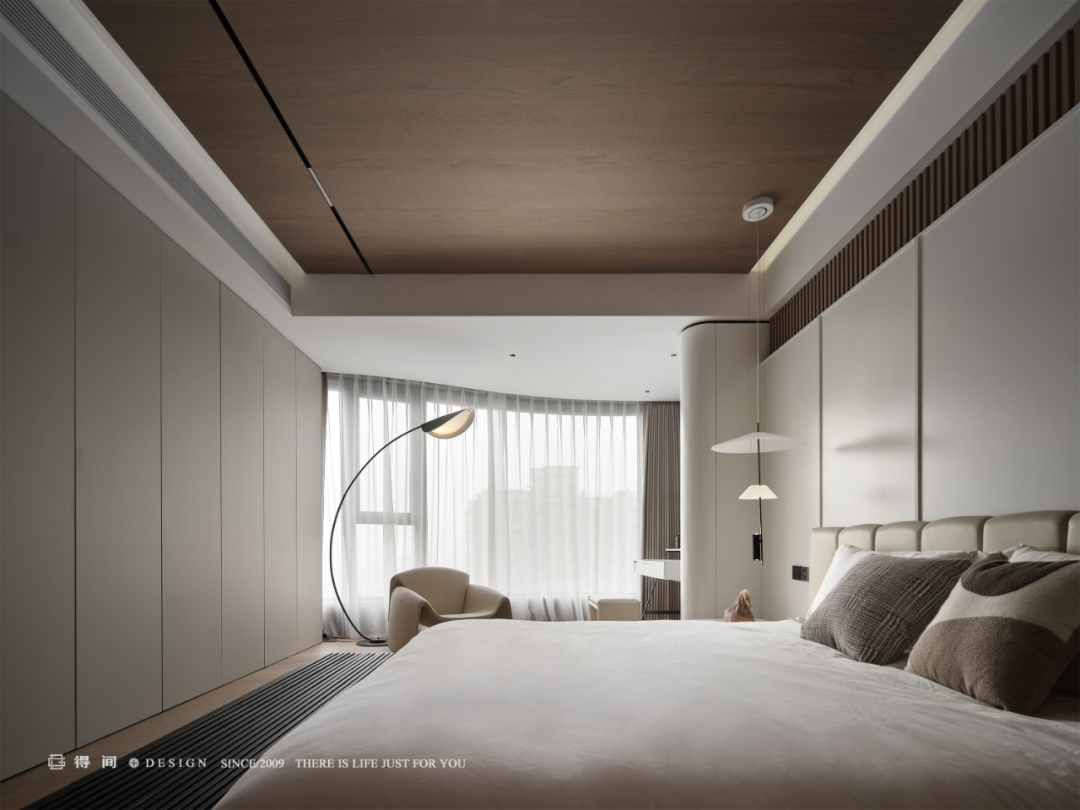 实景首发丨双餐厅、地台儿童房...用治愈系原木住宅给春日来信-146