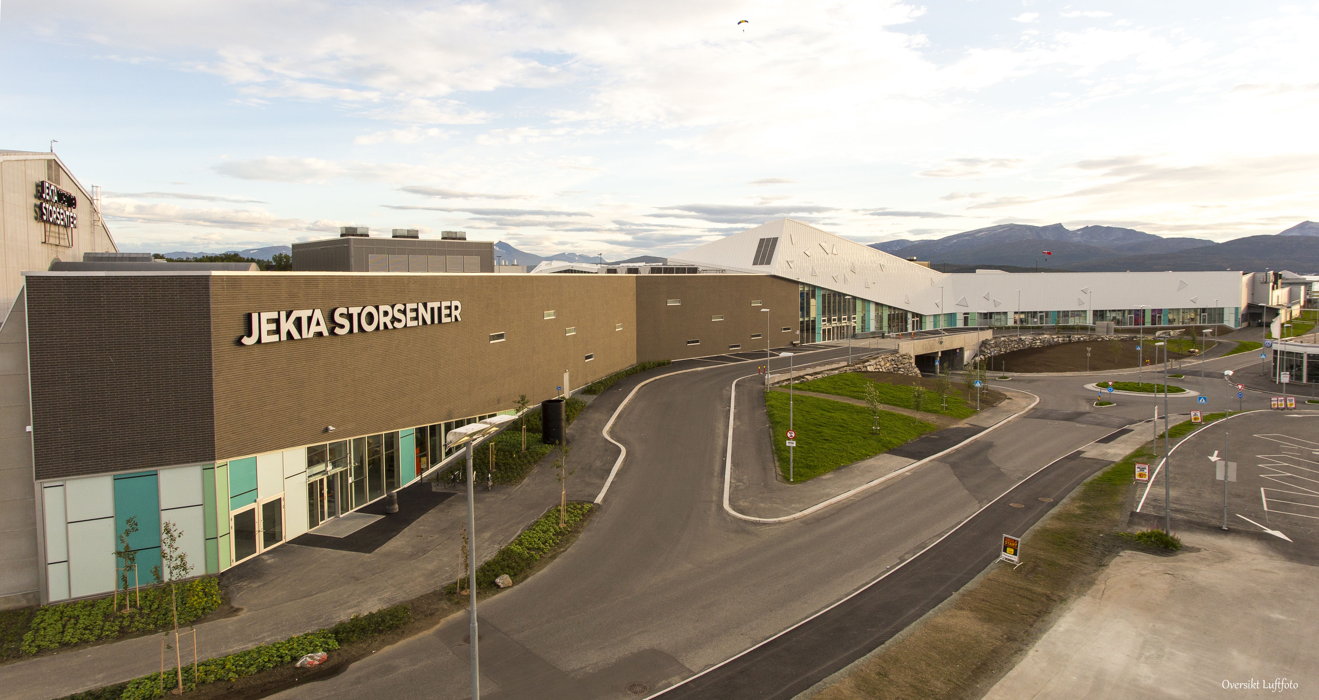 2013 年挪威 Jekta 购物中心扩建设计-5