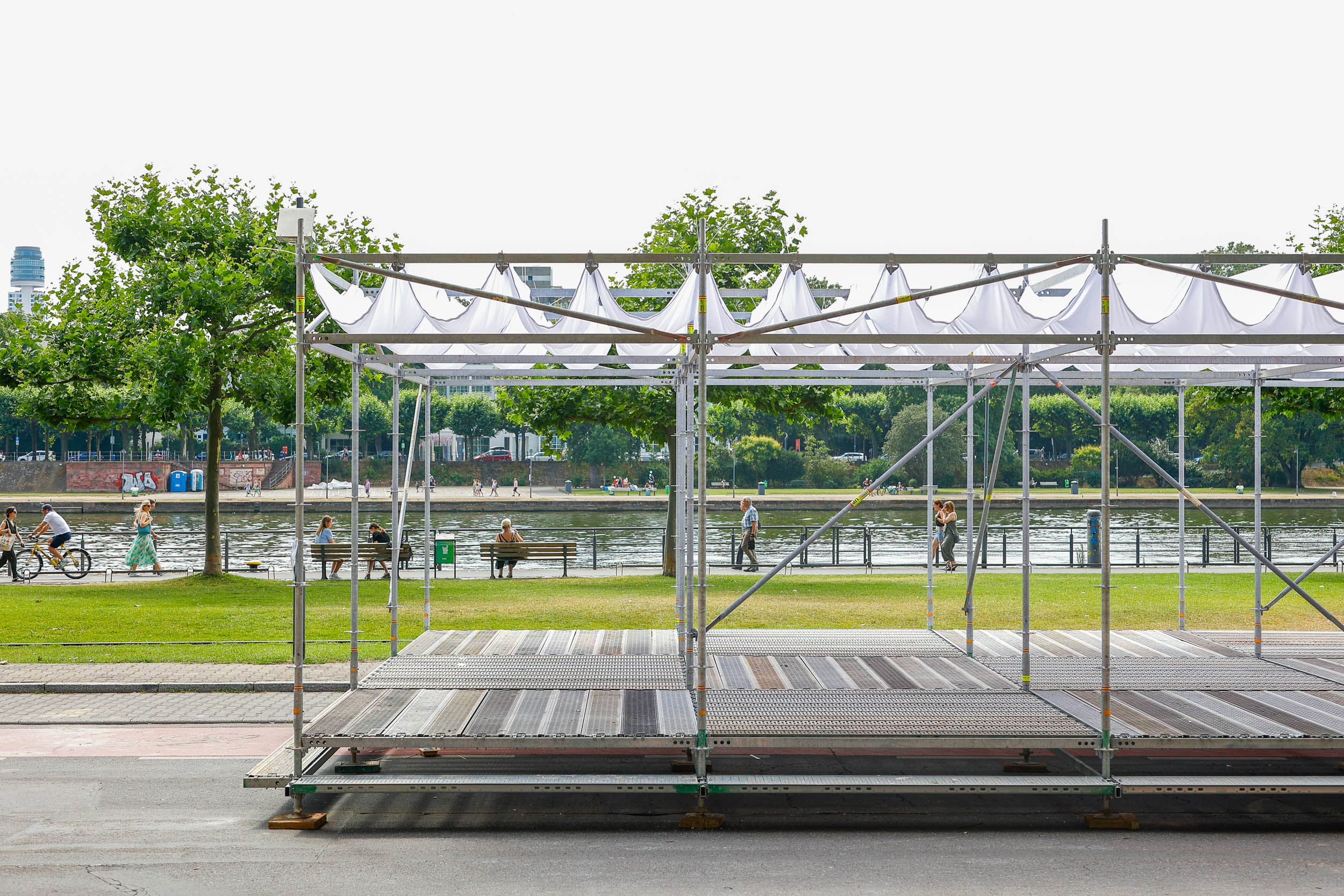 Schattenspender · 法兰克福美因河之夏遮阳设施丨德国法兰克福-9