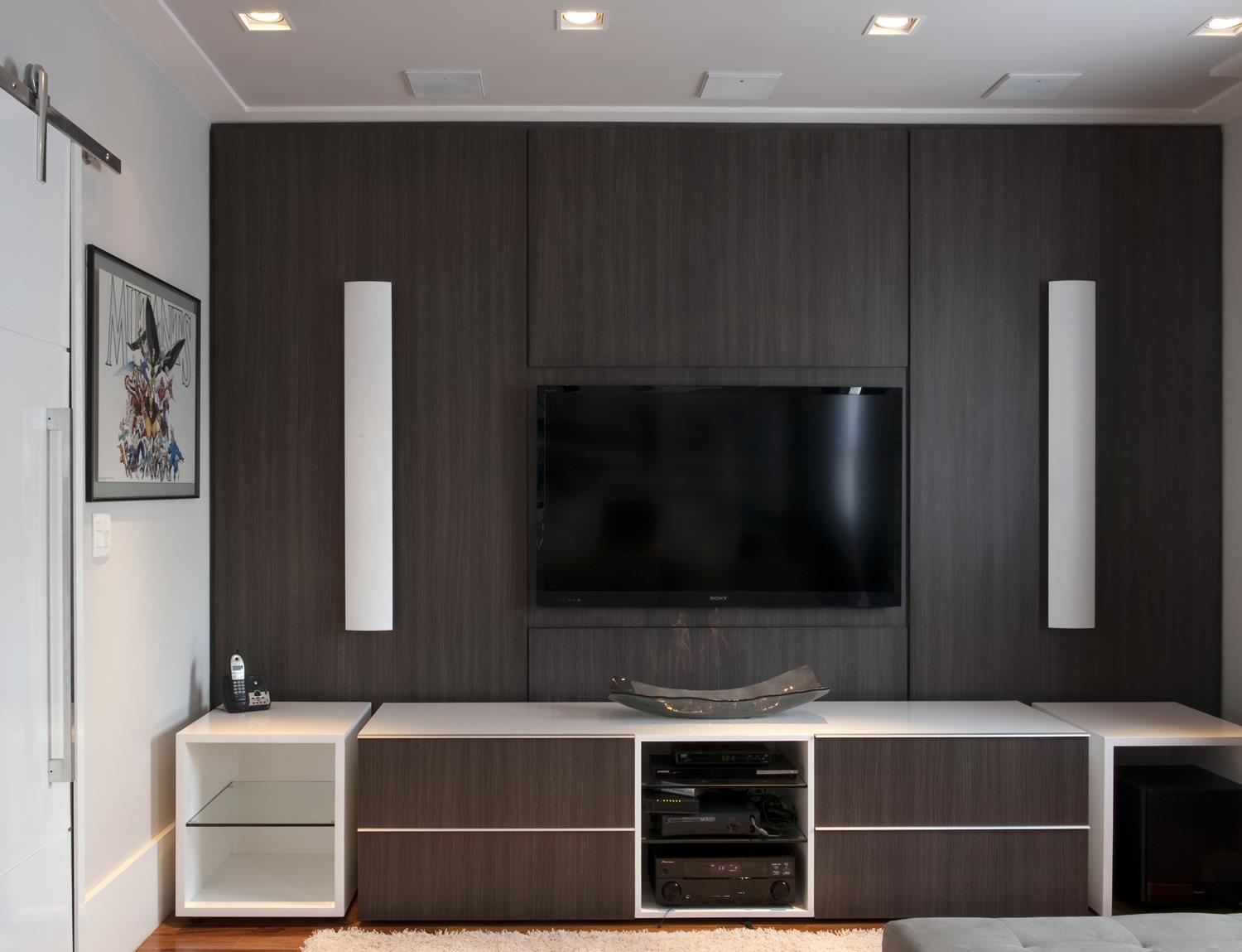 灰调现代公寓-8