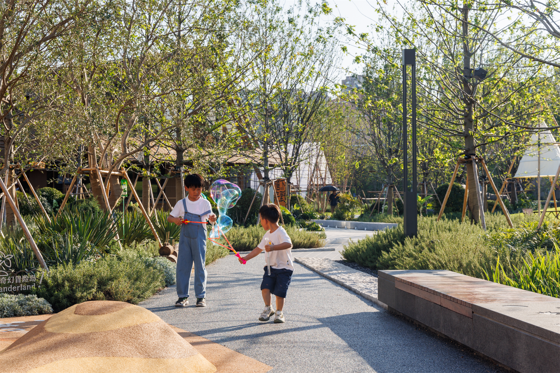 万科檐语间：城市中的原野 公园里的商业 / ROXin容心设计-55