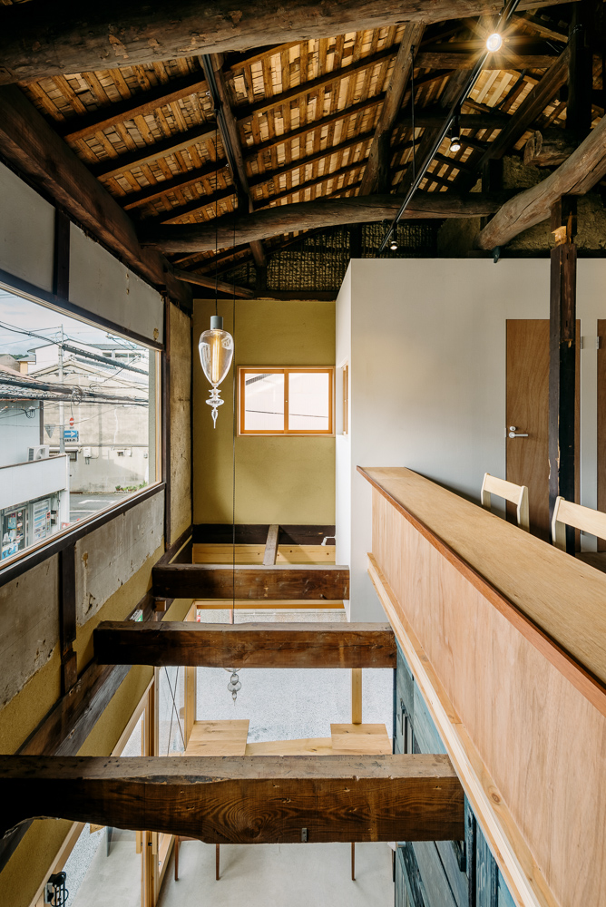 京都萬都所 老屋改造咖啡廳｜店內提供沐浴，木香洗滌靈魂 | 瘋設計 FUNDESIGN-16