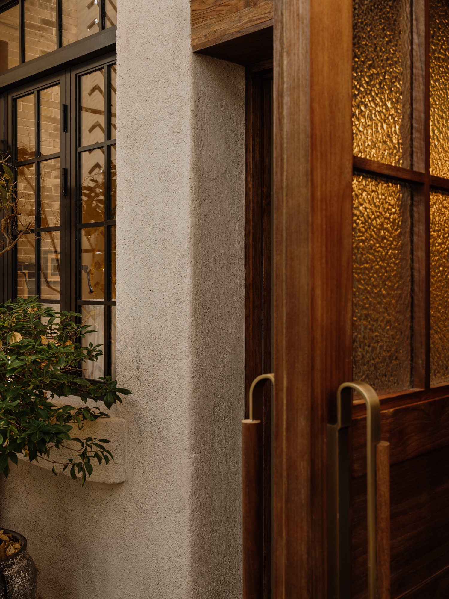 由于PAIX PiPi Hookan并非常见词汇，没有确切的对应翻译，可能是特定的名称，难以准确翻译丨中国广州丨尚壹扬设计（谢柯等8人）-6