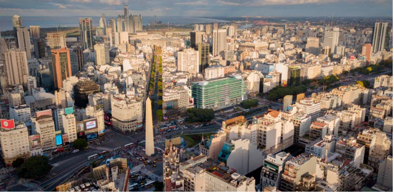 El Edificio del Plata, ex Mercado del Plata.-0