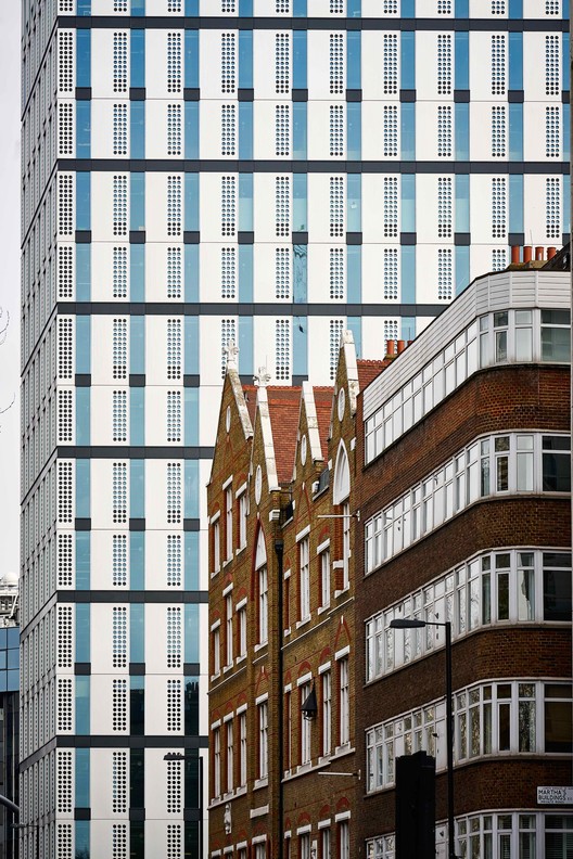 伦敦创新地标“白领工厂”-39