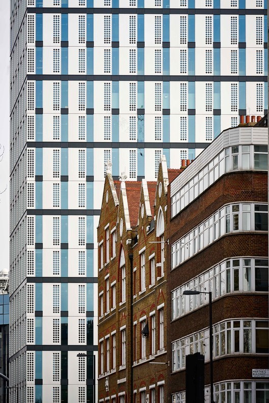 伦敦创新地标“白领工厂”-39