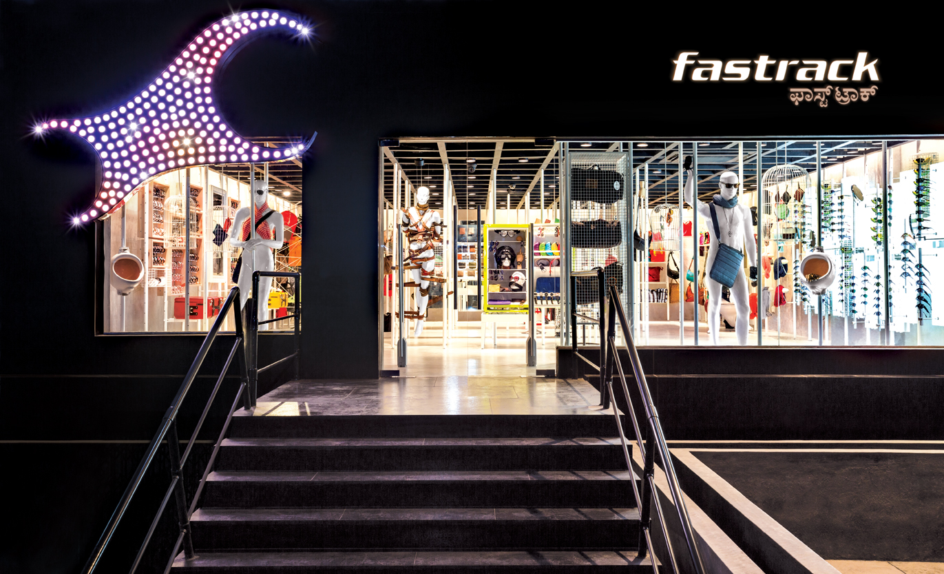 颠覆传统的 Fastrack 商店设计-14