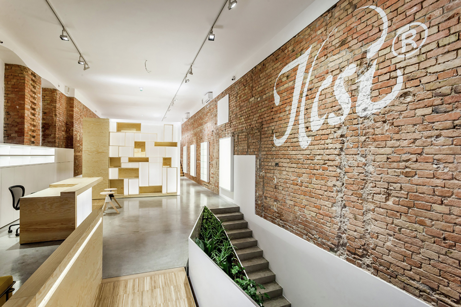 ILCSI美容沙龙设计丨匈牙利布达佩斯丨匈牙利Sporaarchitects工作室-1