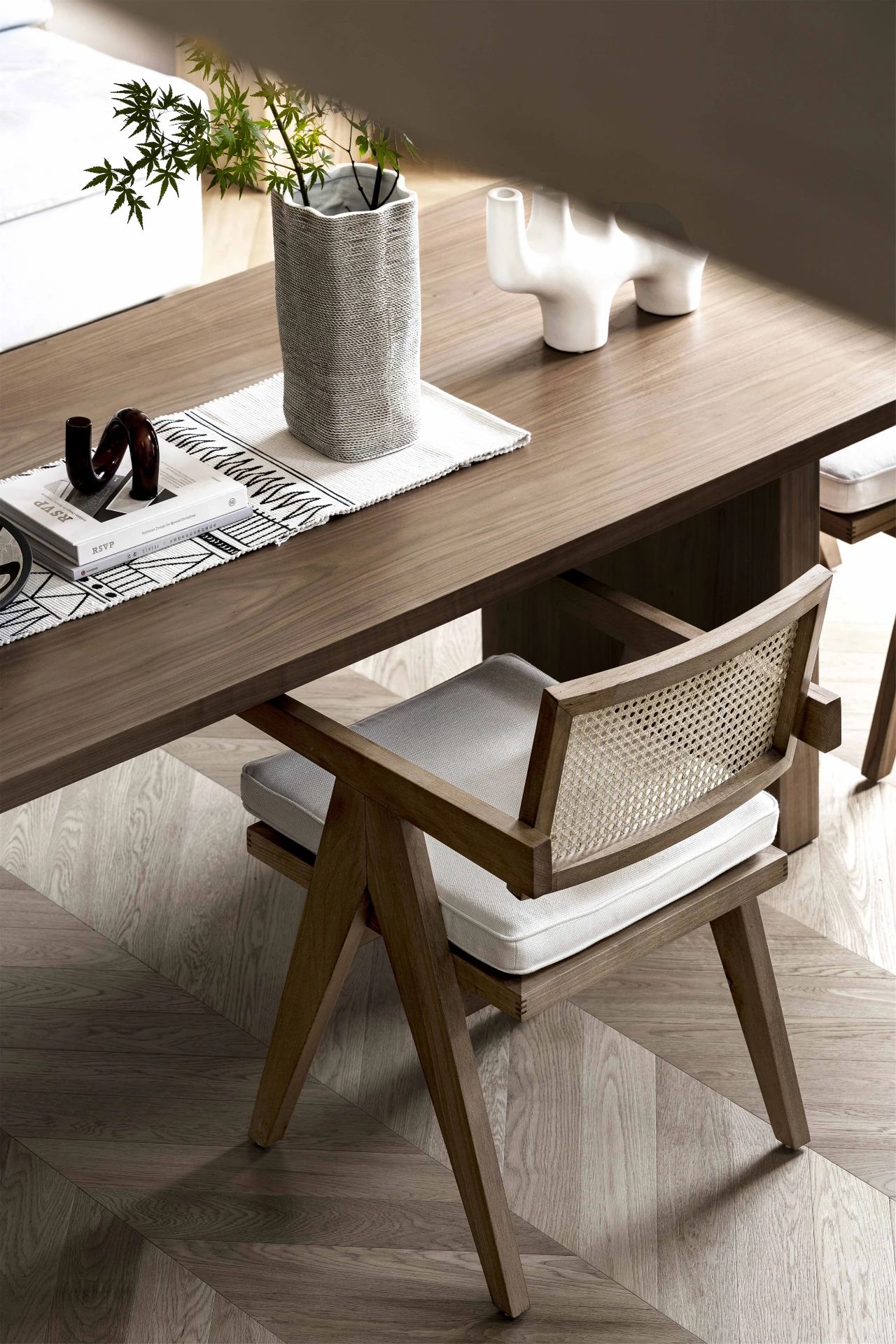 龙湾凤凰台 C2 样板间丨中国南充丨成都 JDC 久格旭设计有限公司-2