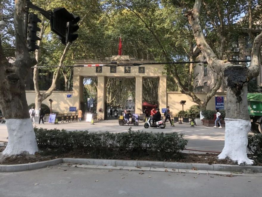 你知道吗,四牌楼南大门周边竟悄悄地换了新容-26