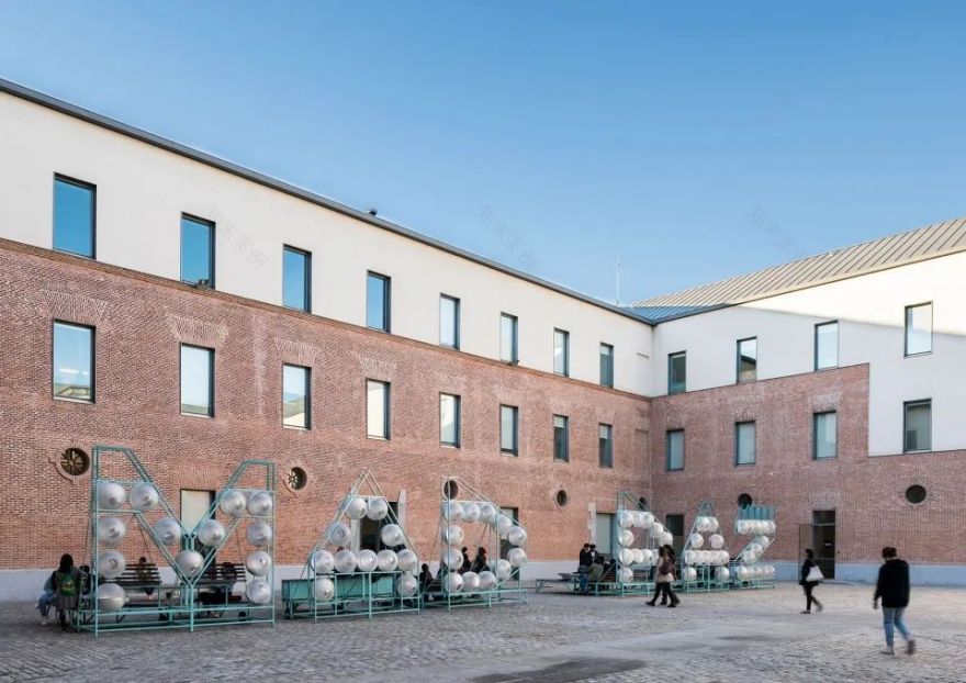 空间中的排版:一波“文字+景观”案例-62