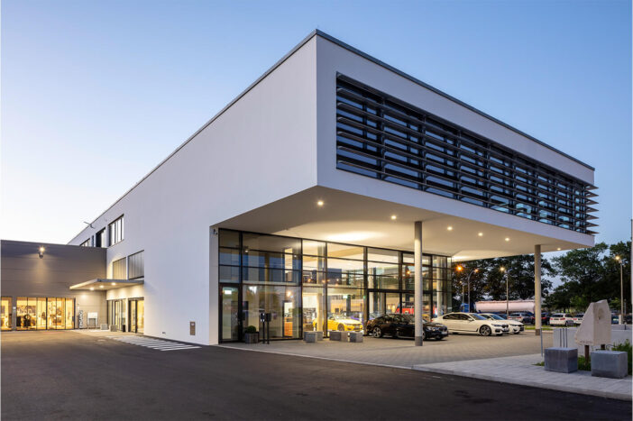 Autohaus Märtin多功能建筑新建项目-12