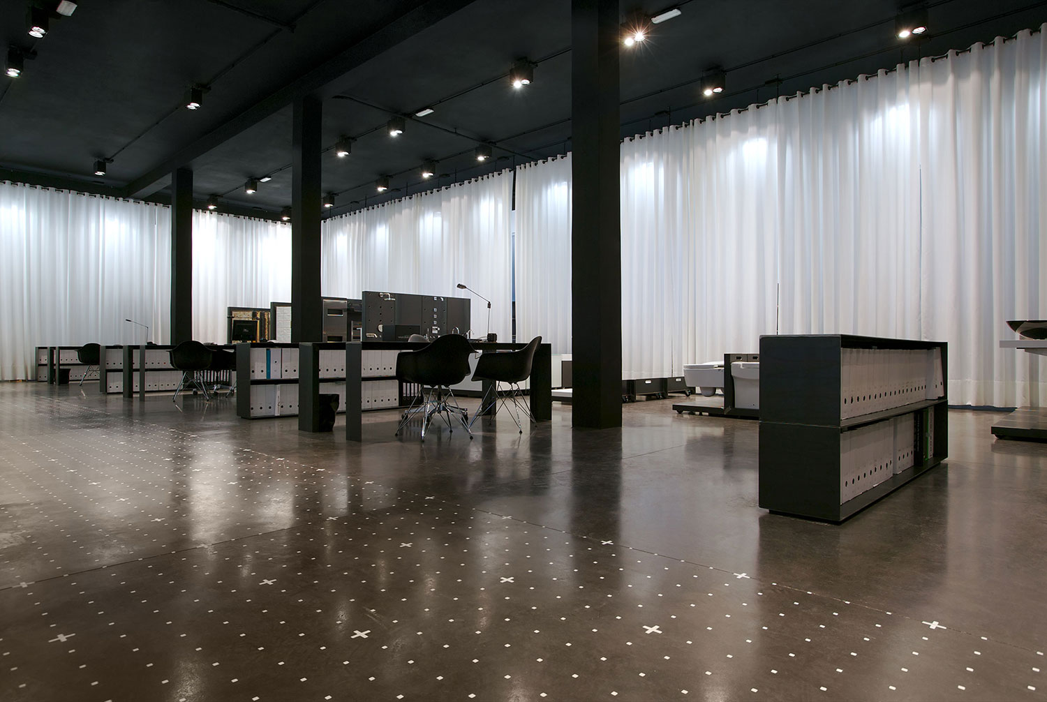 浴室实验室 - 展厅丨意大利的里雅斯特丨dekleva gregorič architects-11