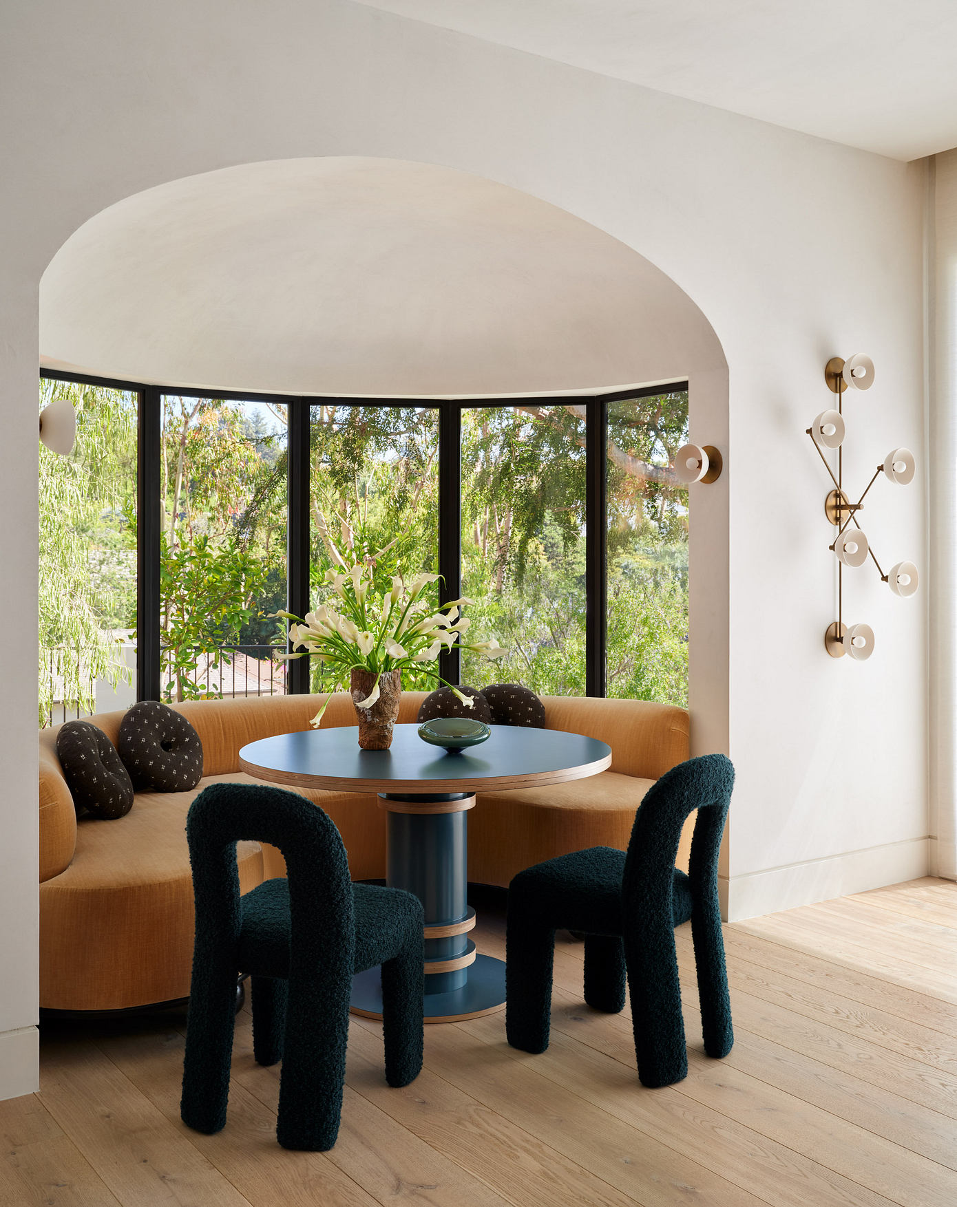 洛斯费利兹当代风格（这里推测Los Feliz是地名，Contemporary可理解为一种当代风格，比如建筑、艺术等领域的当代风格，如果有更具体语境可给出更精准翻译） 丨美国洛杉矶丨Studio Emblem & Co.-3