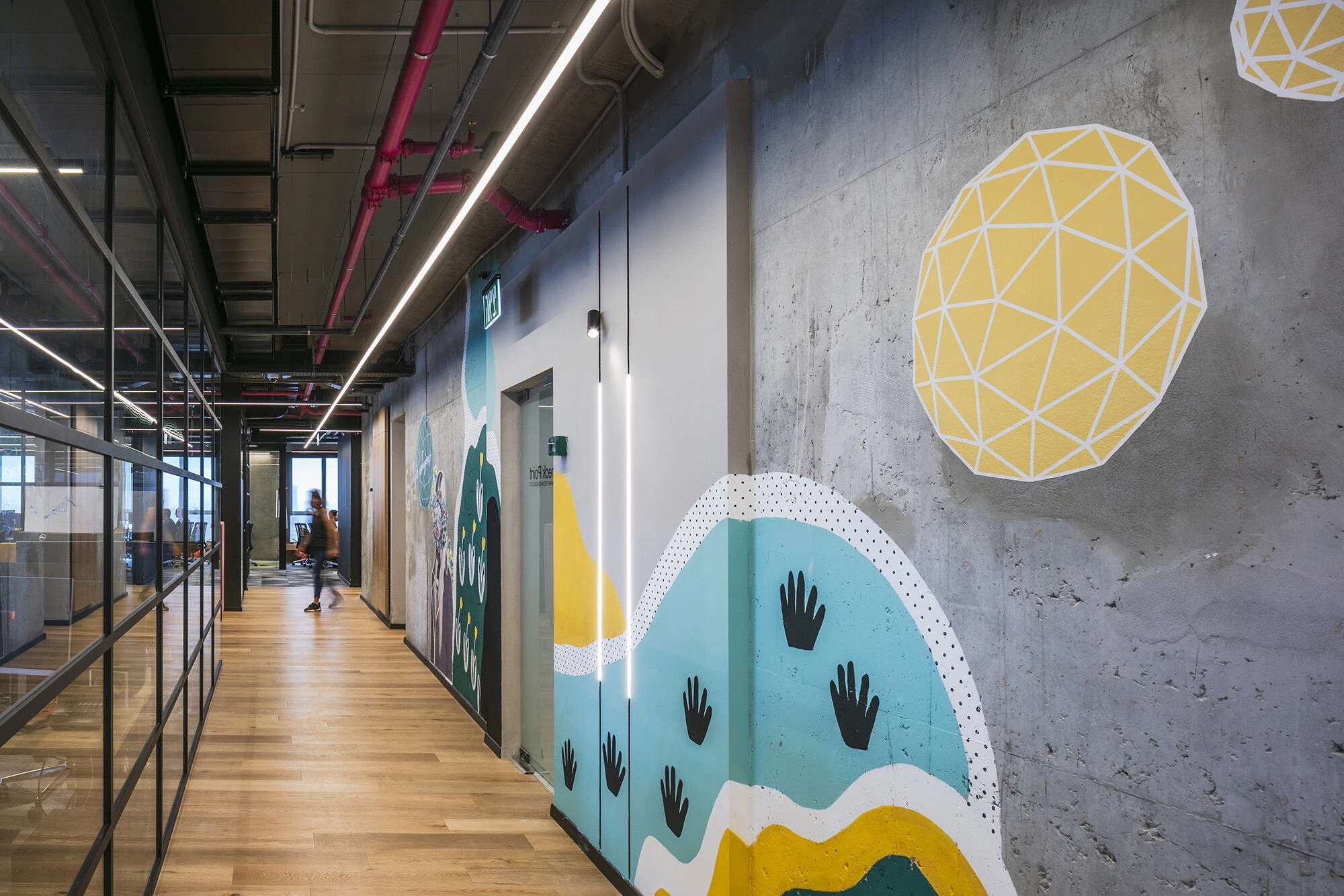 全球 70 个办公室的统一设计风格-39