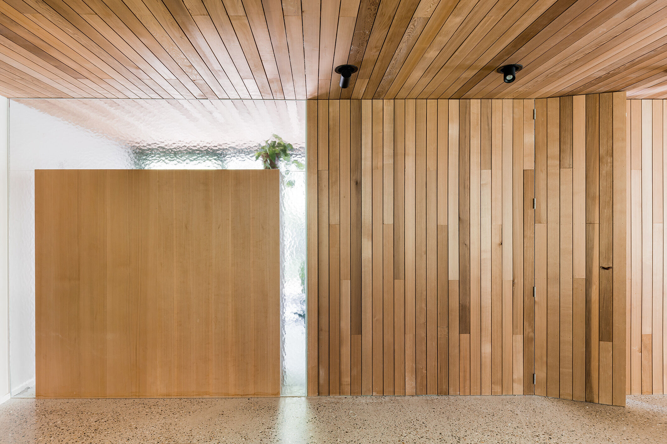 致敬原貌的比利时 Schoten 住宅翻新-17