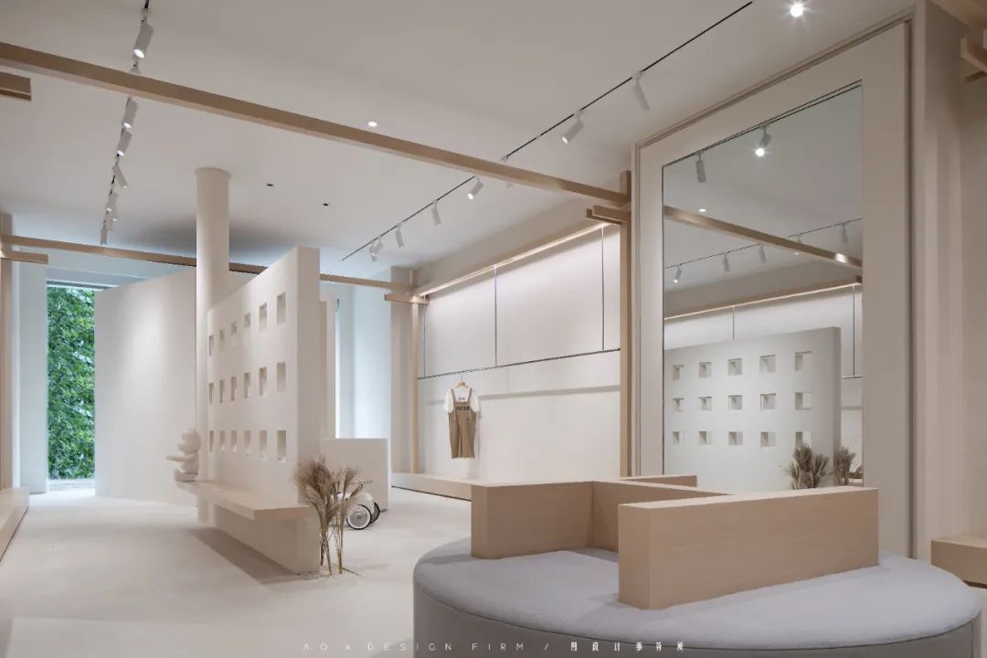 打破重组构建新秩序,南京 100㎡童装店设计展示创新空间美学-43