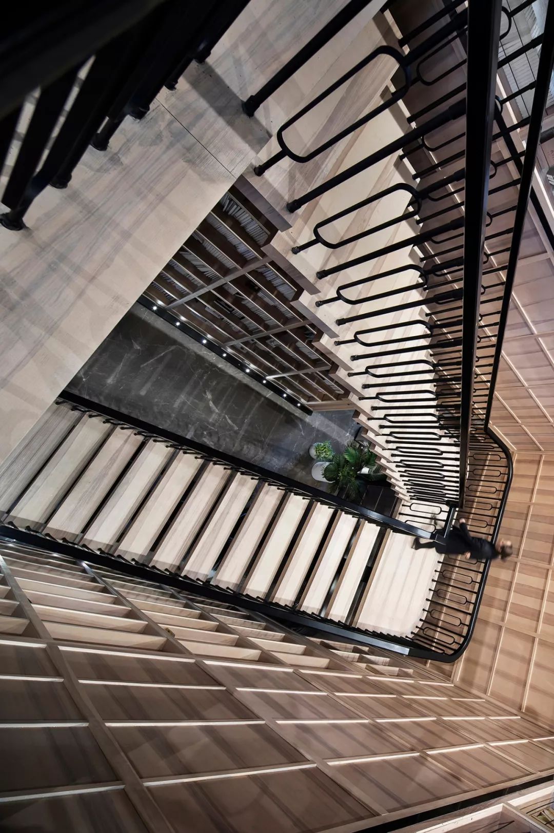 贵阳东原·朗阅售楼处 | 英伦风与现代摩登的完美融合-75