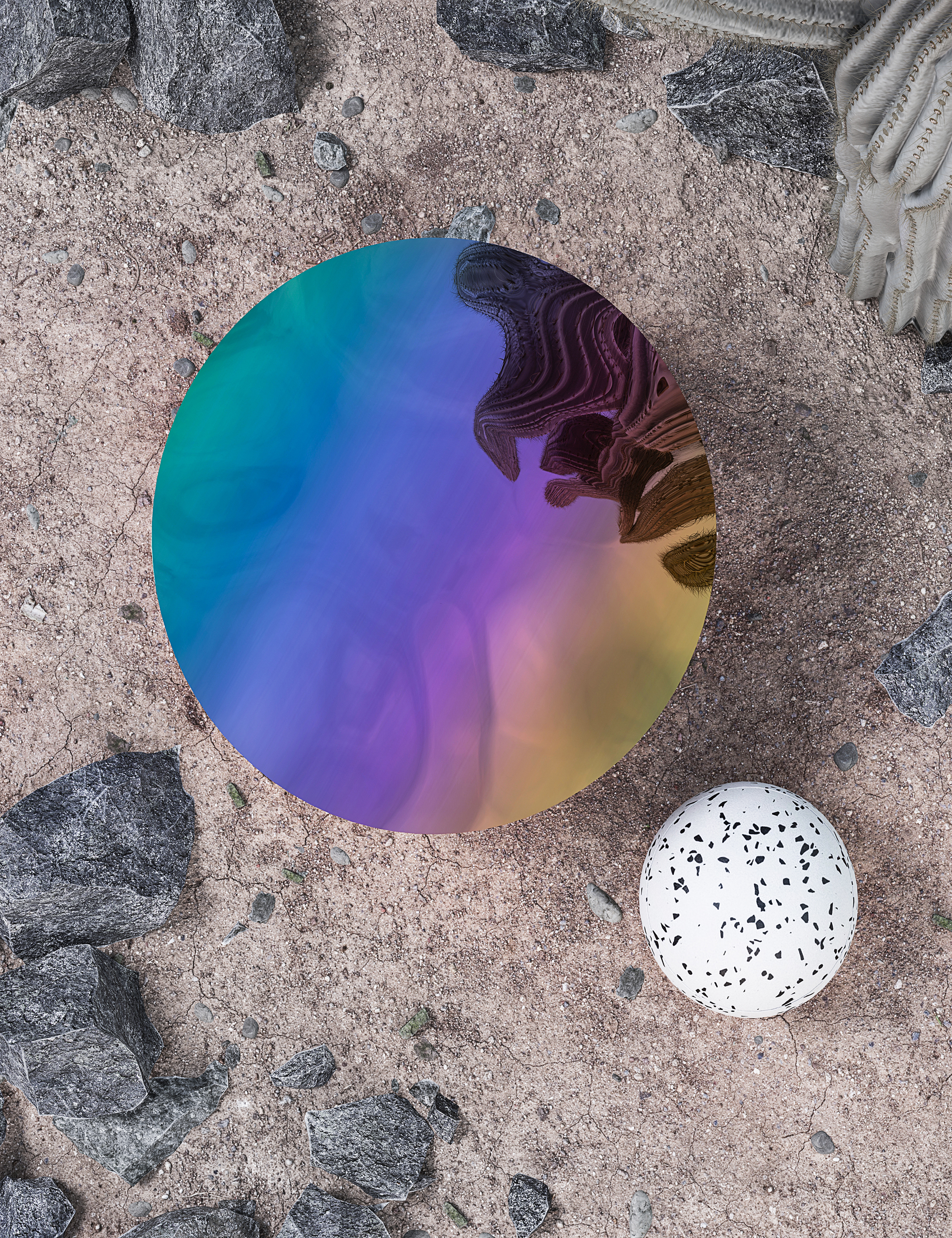 A table with love for space.-5