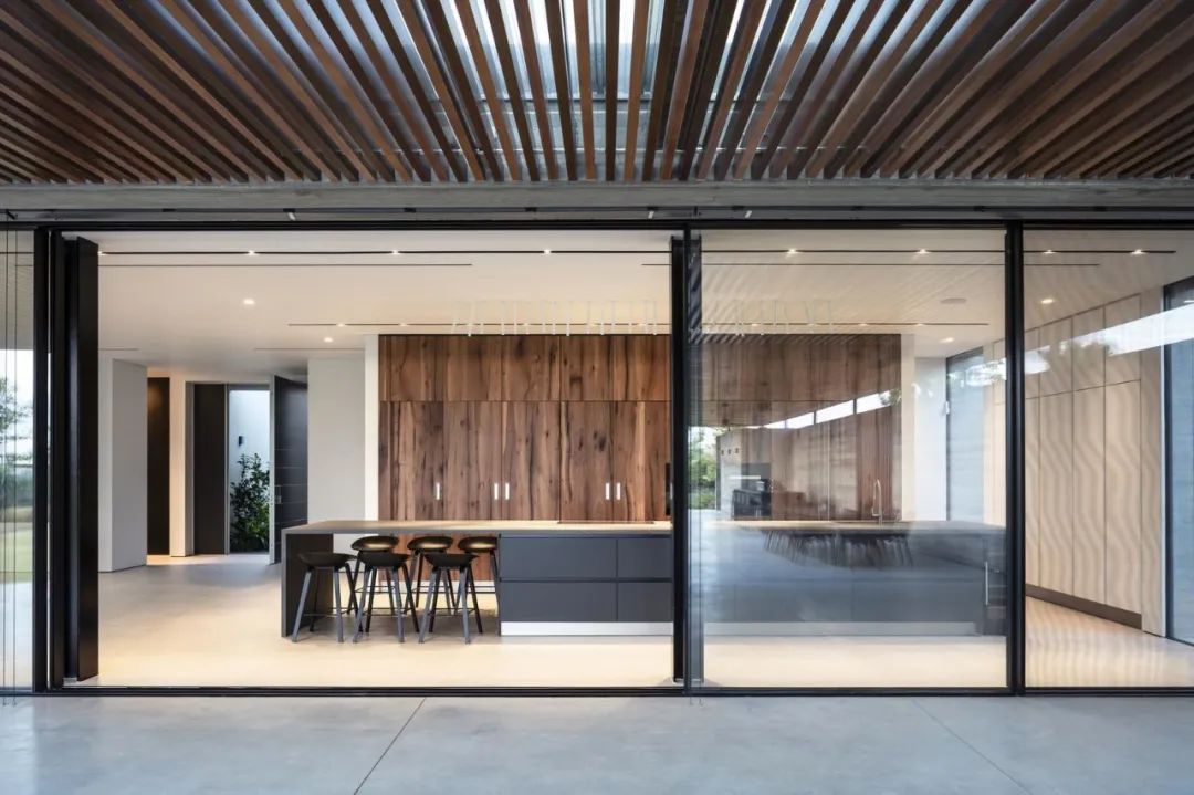 以色列北部私人别墅 | 绿色环保与空间惊喜的完美结合-13