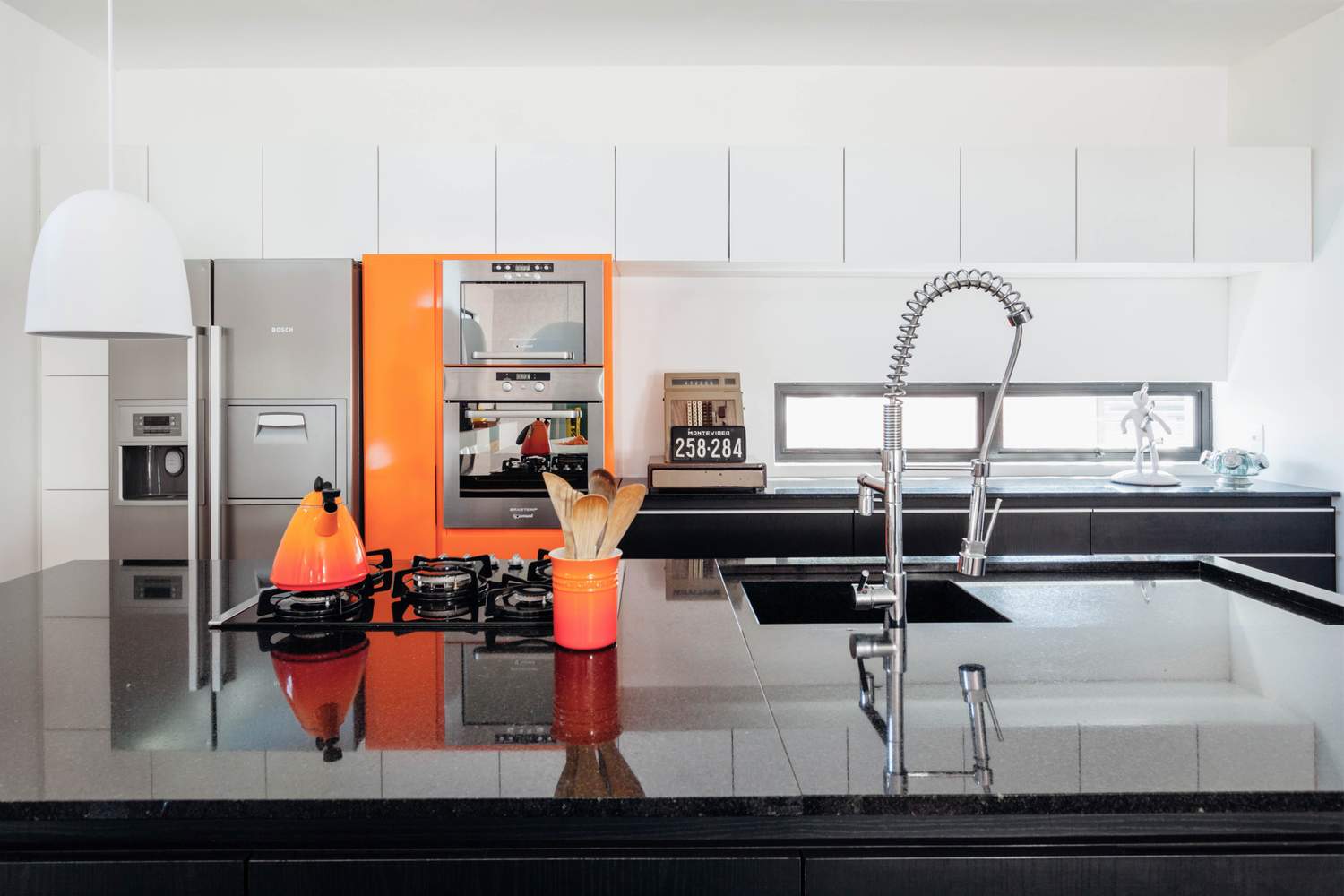 巴西里约热内卢联排别墅与房车空间完美融合-41