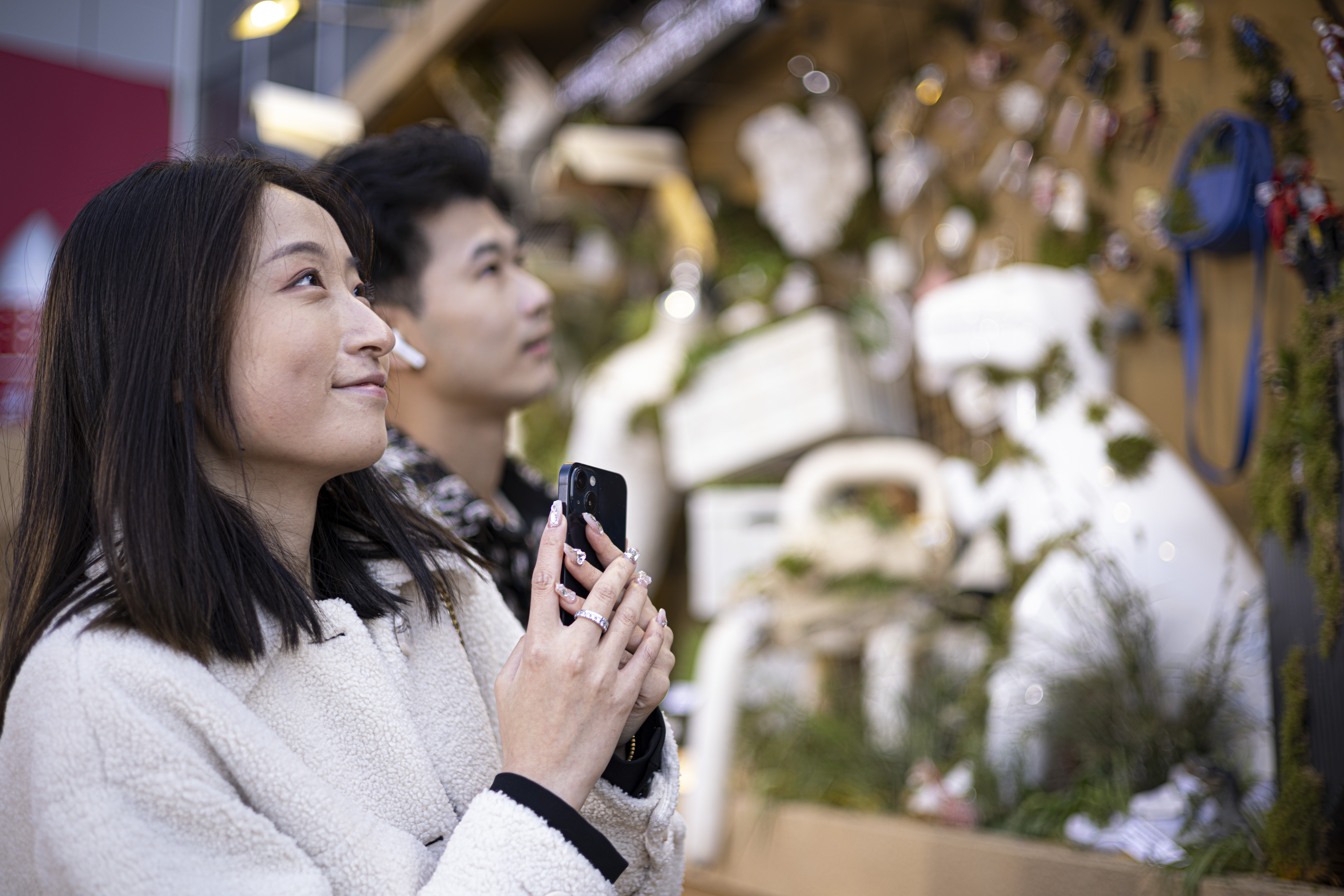 闲鱼低碳双十一 会「长草」的广告牌丨中国上海丨天与空,不是美术馆-43
