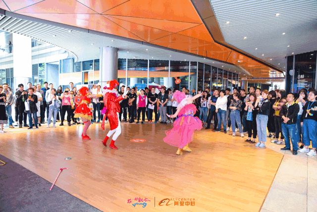 上海阿里中心 | 现代水墨设计风格,打造舒适自然城市空间-28