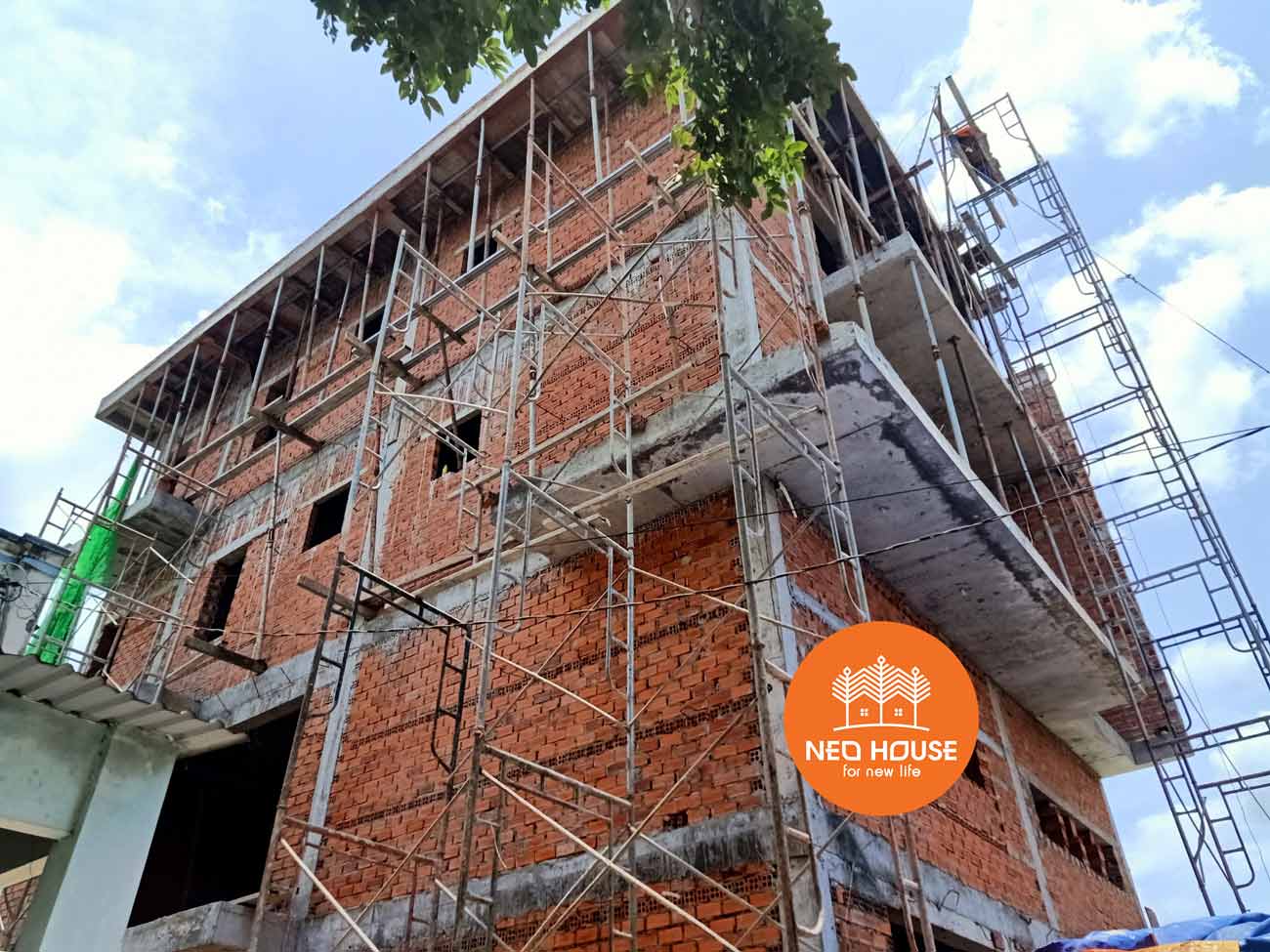 9·14m 四层现代简约办公空间丨越南胡志明市-17